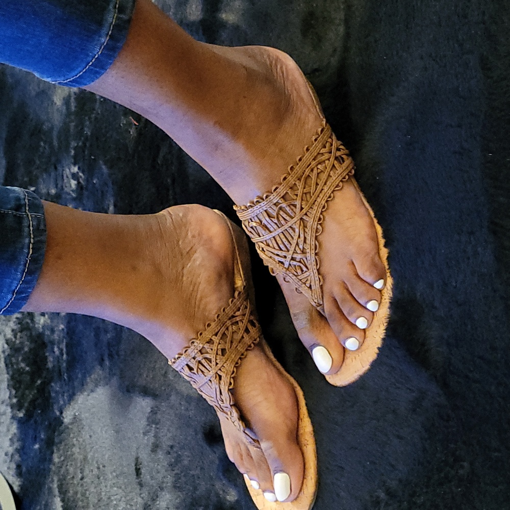 Brown lok wedges